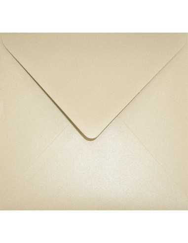 Busta da lettera metallizzata perlescente quadrata beige (15,3x15,3cm) gommata Aster Metallic Sand 120g