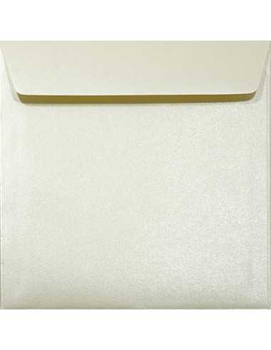 Busta da lettera metallizzata perlescente quadrata crema (15,6x15,6cm) gommata Majestic Candelight Cream 120g