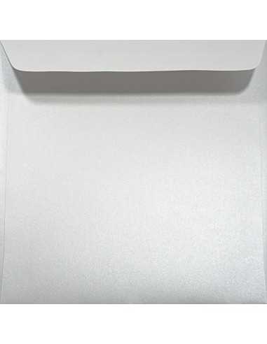 Busta da lettera metallizzata perlescente quadrata bianco (15,6x15,6cm) gommata Majestic Marble White 120g