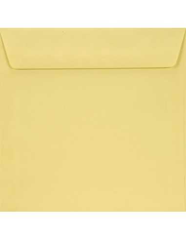 Busta da lettera colorata quadrata giallo chiaro (15,5x15,5cm) con strip adesivo Burano Giallo 90g